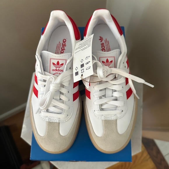 Adidas Red and White Adidas Sambae with Gum Sole - Picture 11 of 11
